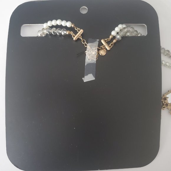 RW & CO. Bejewelled Rhinestones & Beaded Necklace w/ Square Champagne Stones - Picture 5 of 5